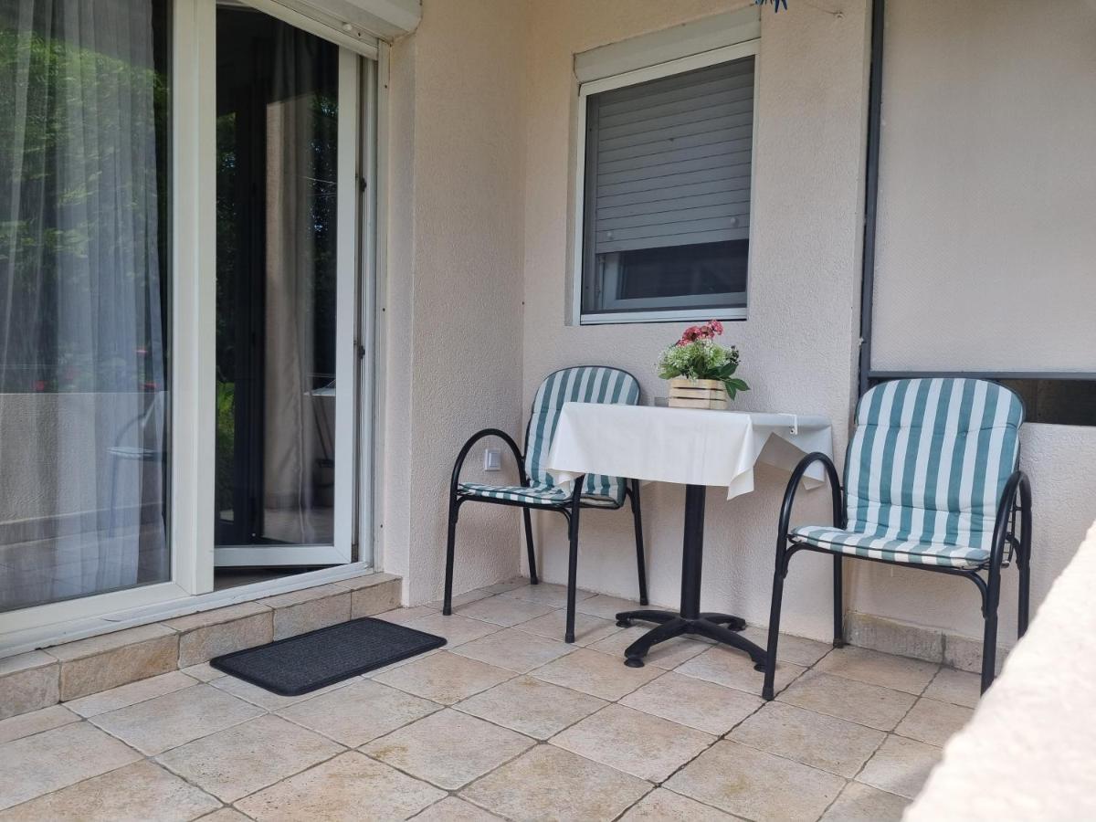 Apartment Ninas Dobrota Zewnętrze zdjęcie